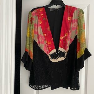 SPENCER ALEXIS  TOP. Kimono style sz M
